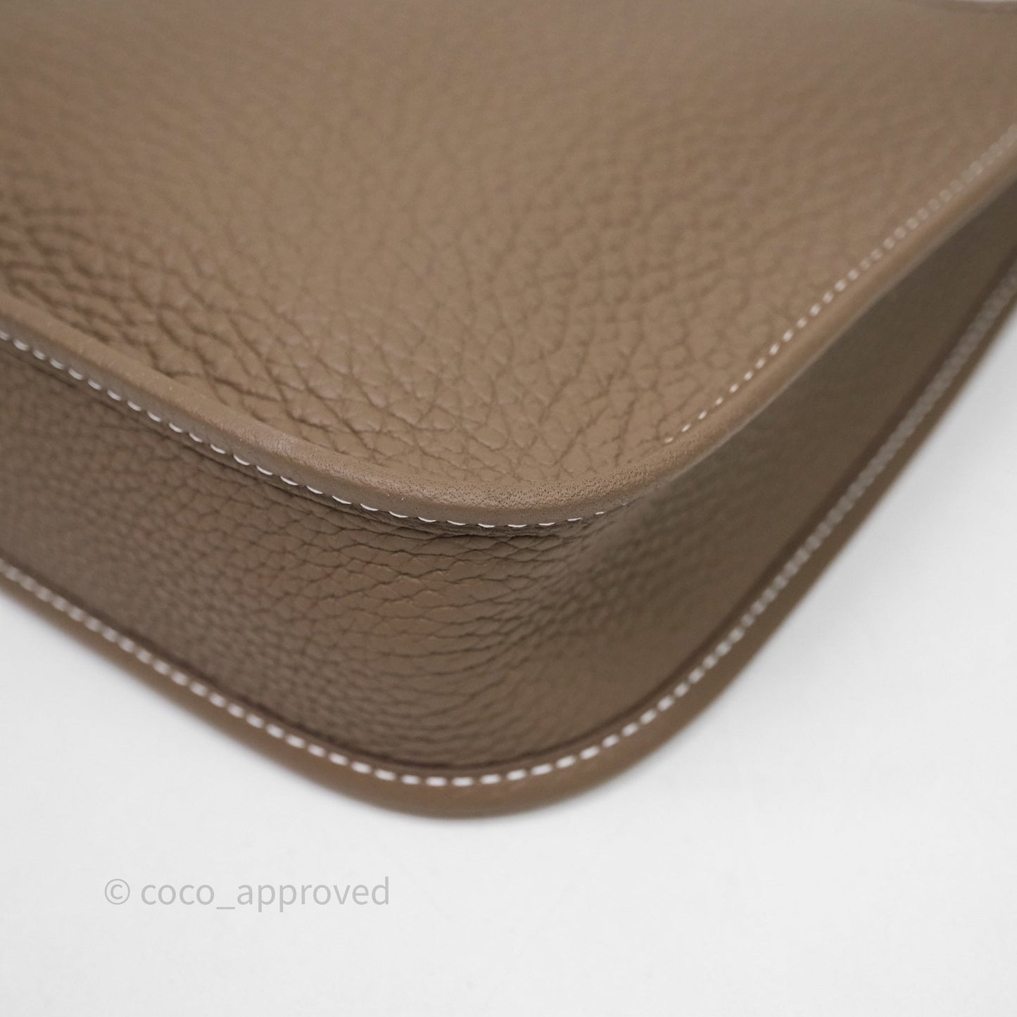 Hermès Mini Evelyne 16 Etoupe 18 Clemence Gold Hardware