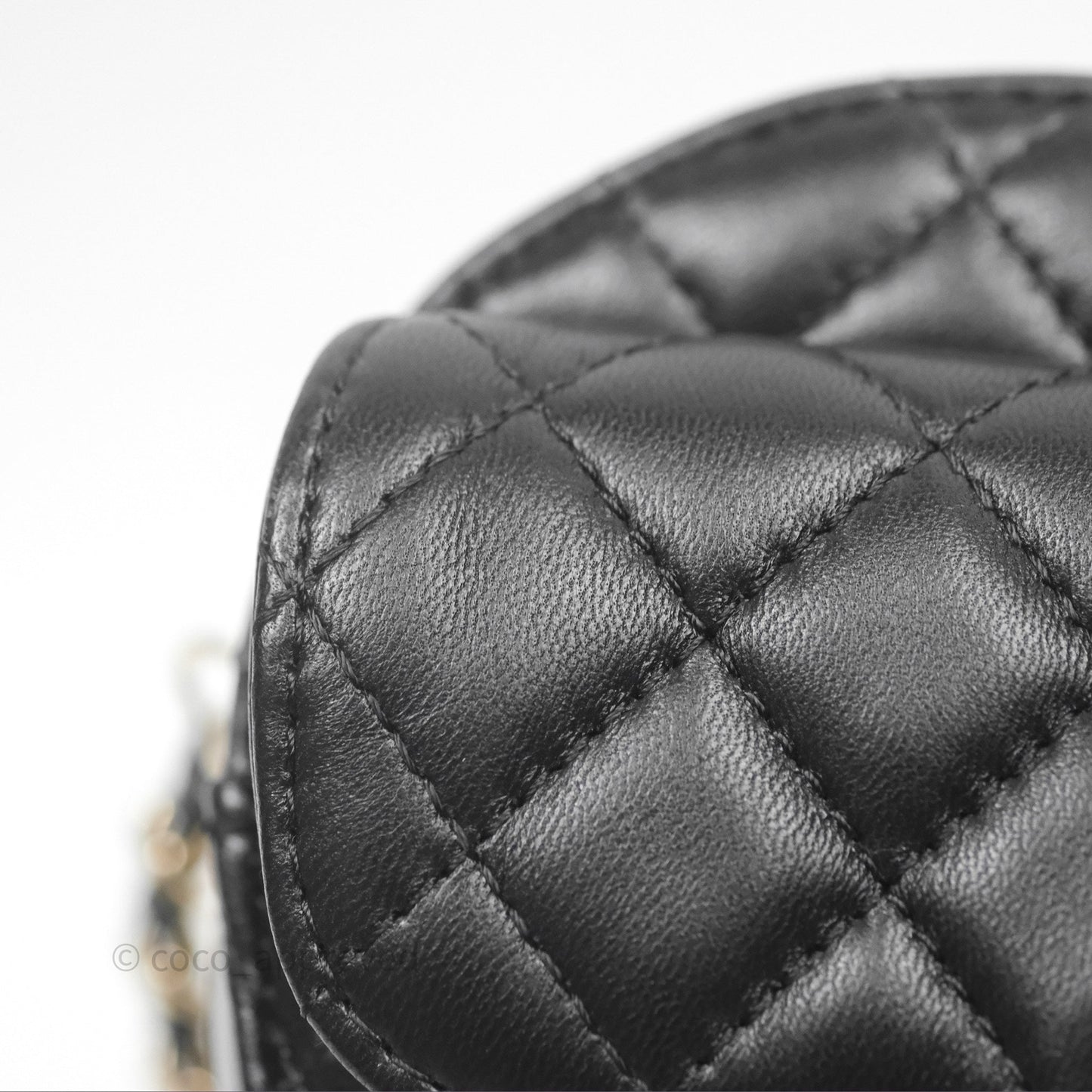 Chanel Large Heart Bag Black Lambskin Gold Hardware 22S