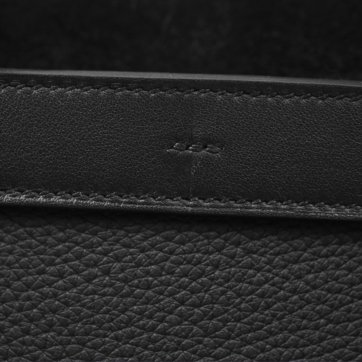 Hermès In-The-Loop 23 Noir 89 Clemence Palladium Hardware