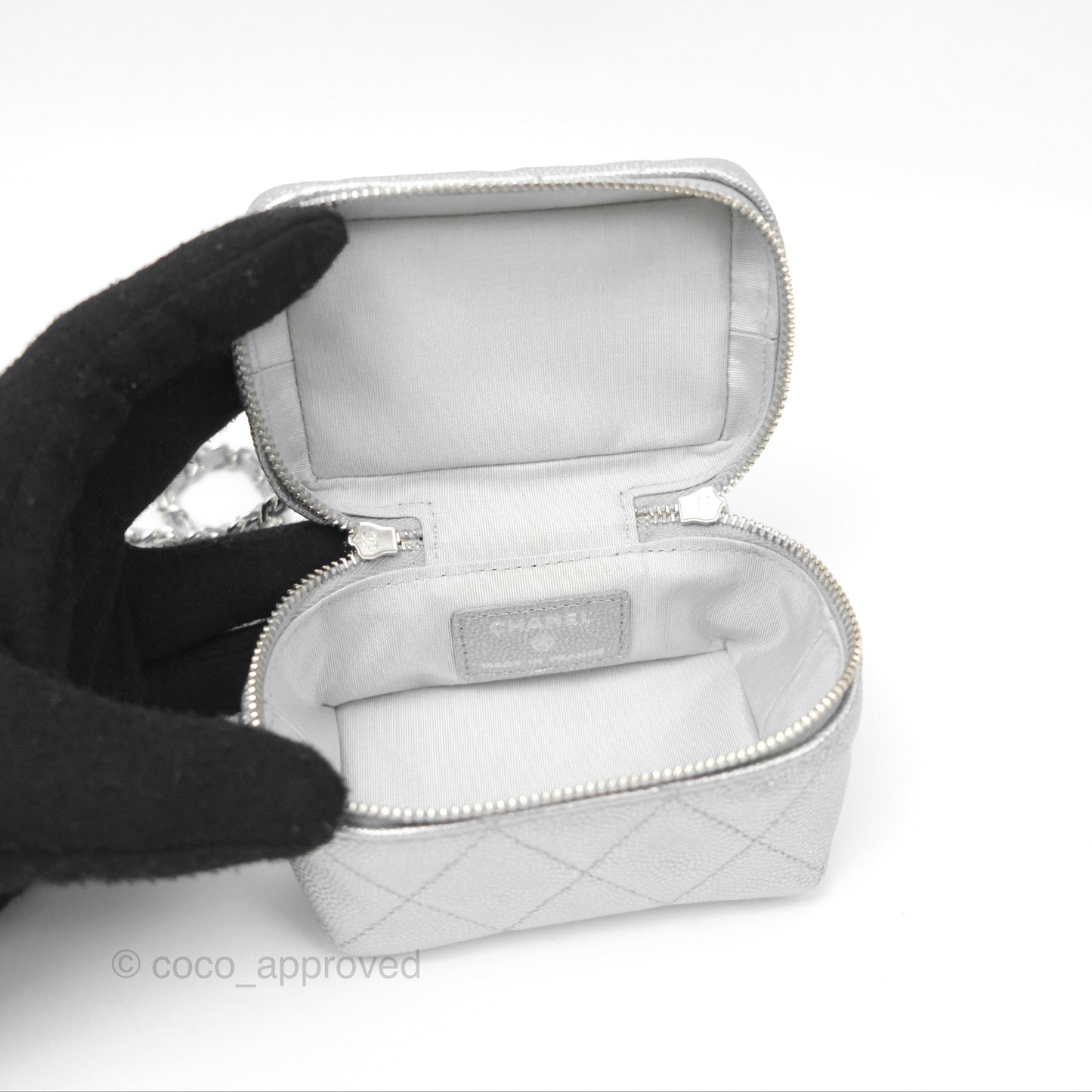 Chanel Quilted Mini Top Handle Vanity With Chain Metallic Silver Caviar Silver Hardware