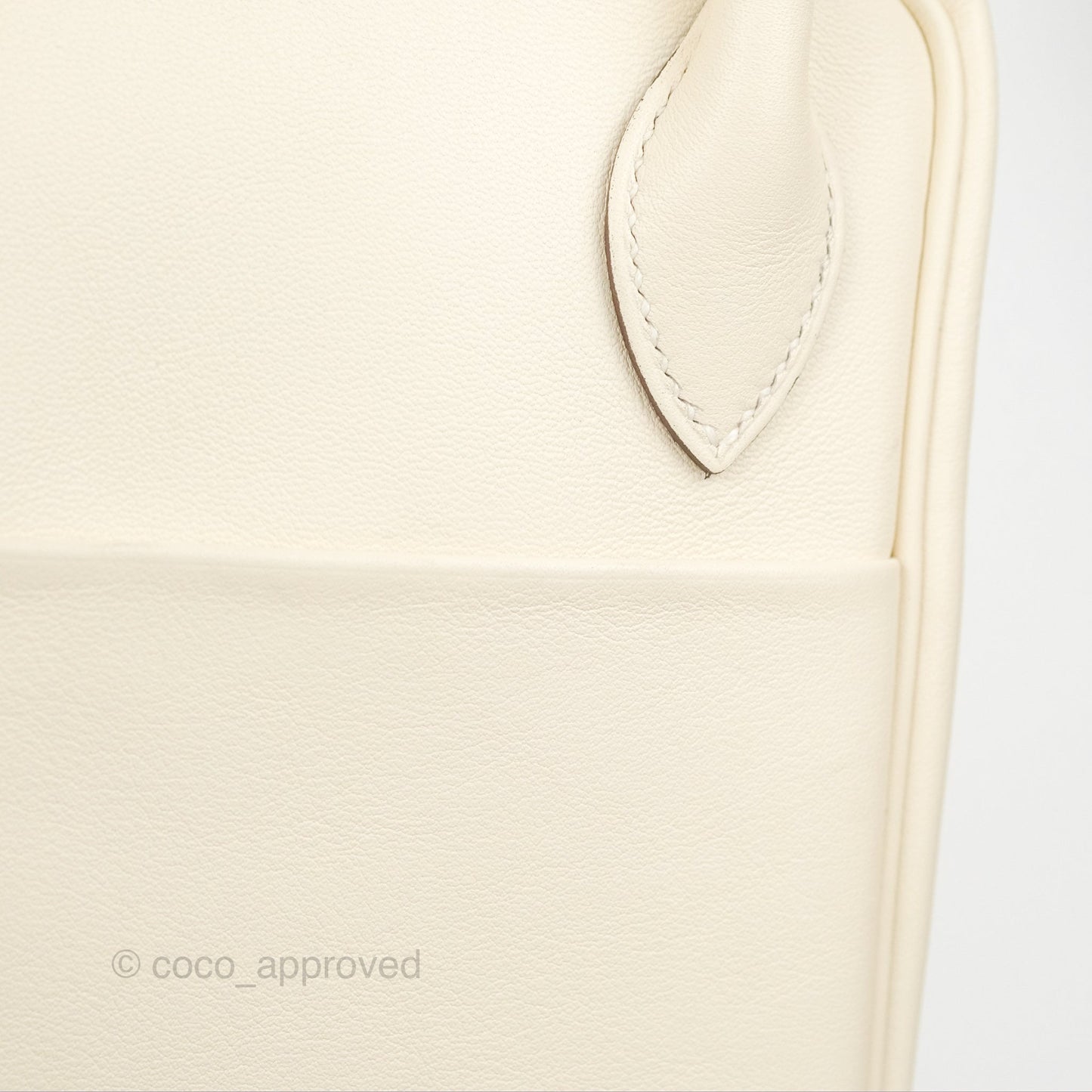 Hermès Lindy 26 Nata/Lime Swift Gold Hardware