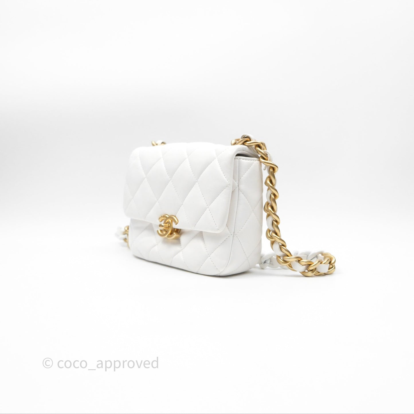 Chanel Small Flap Bag White Lambskin Aged Gold and Lacquered Metal 22S