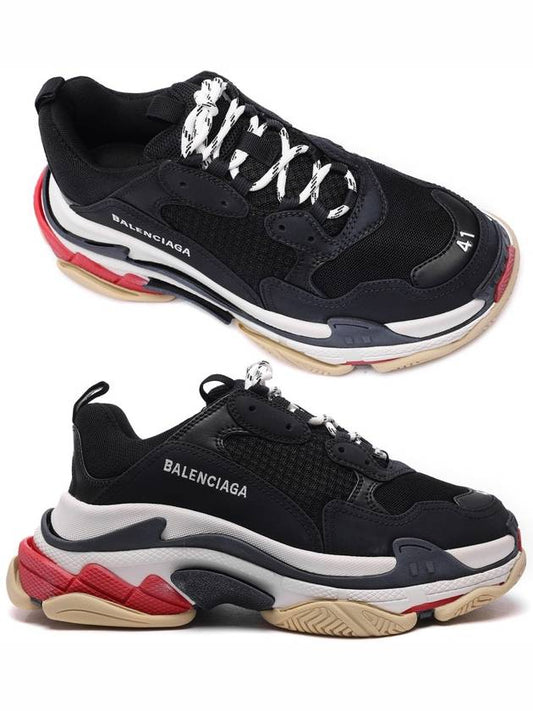 Luxury Balenciaga Triple S Low Top Sneakers Black