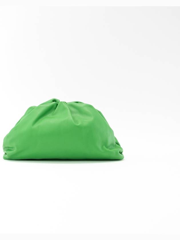 Luxury Bottega Veneta Dumpling Small Leather Clutch Bag Parakeet