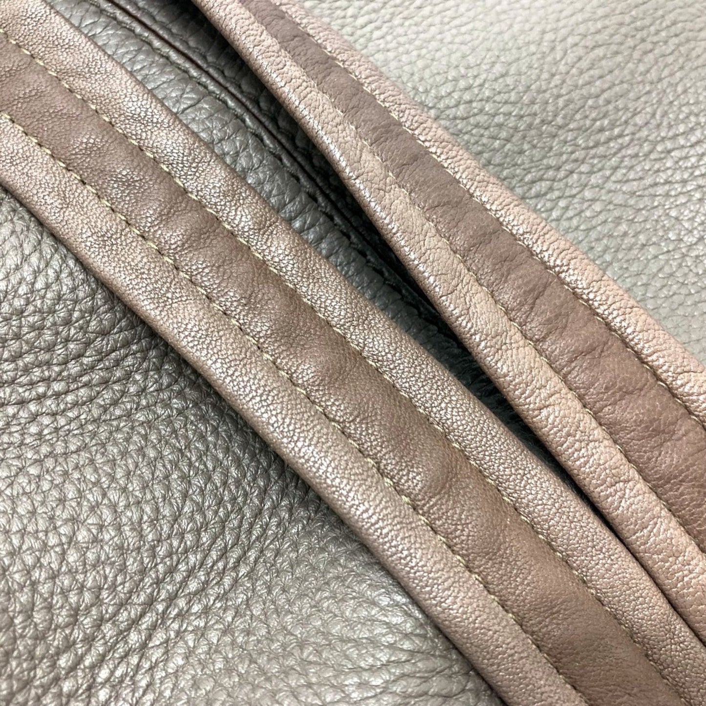 Luxury Bottega Veneta  Leather Backpack ()