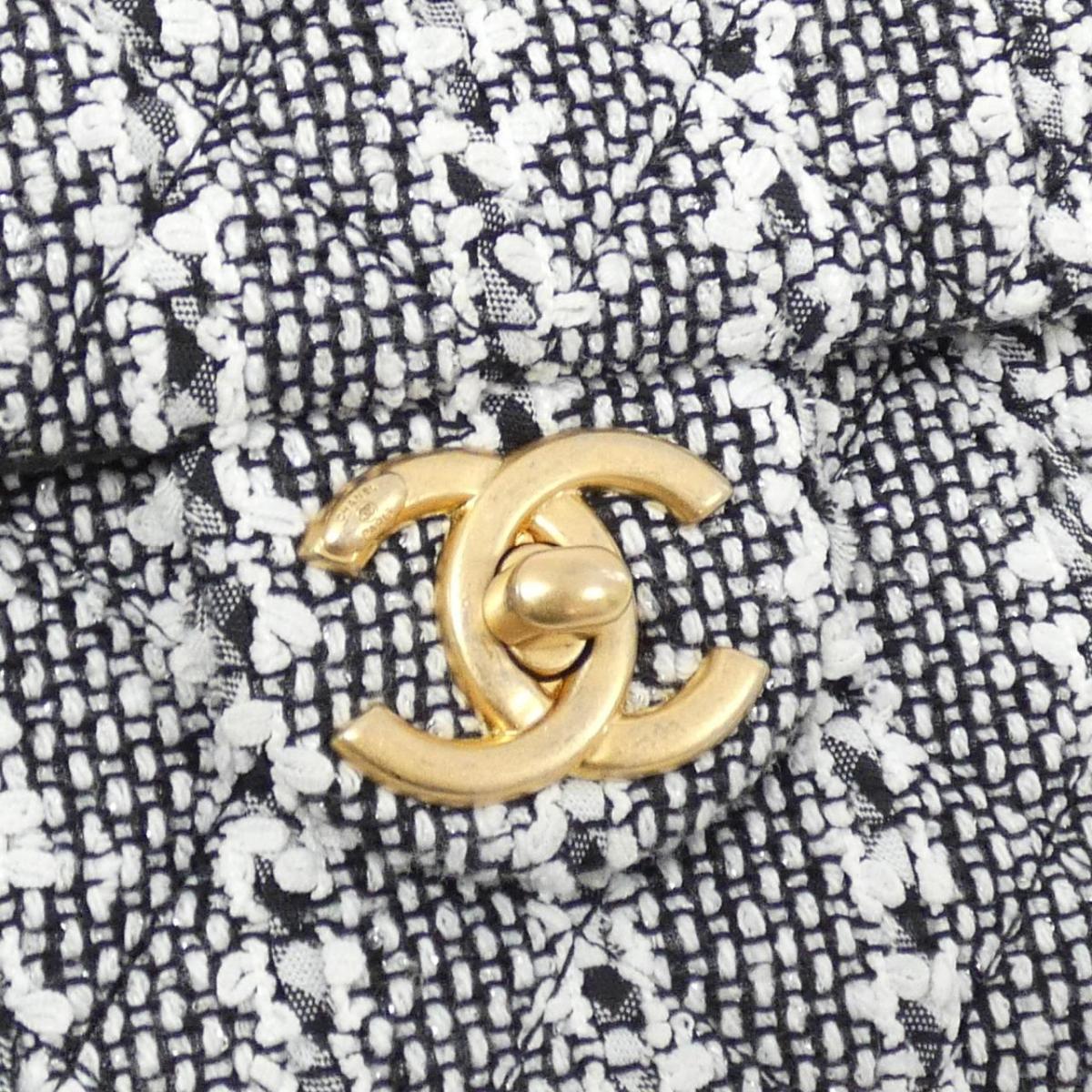 Chanel AS4384