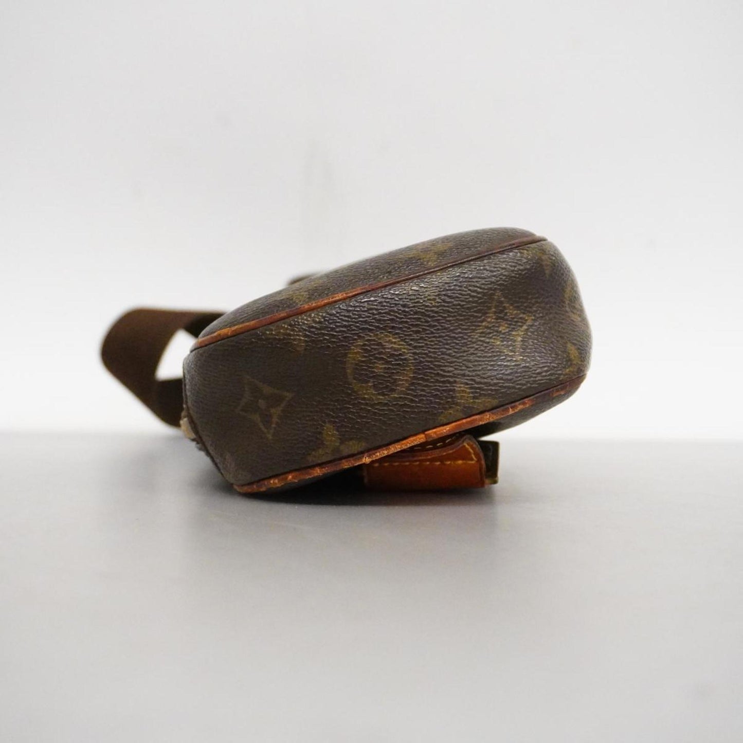 Louis Vuitton Gange  Canvas Clutch Bag ()