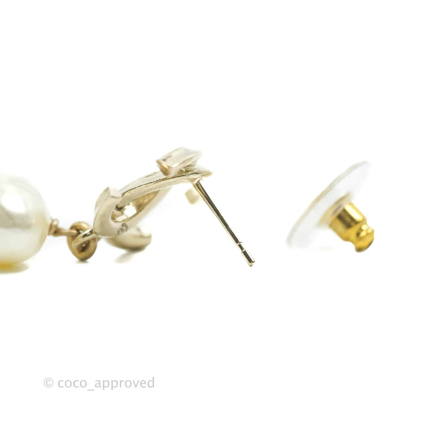 Chanel CC Pearl Heart Drop Earrings Gold Tone 22C
