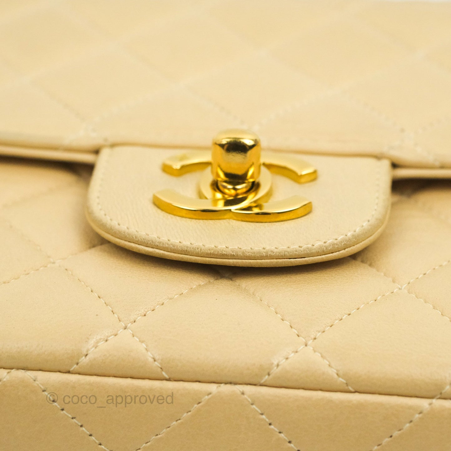Chanel Vintage Top Handle Flap Bag Beige Lambskin 24K Gold Hardware