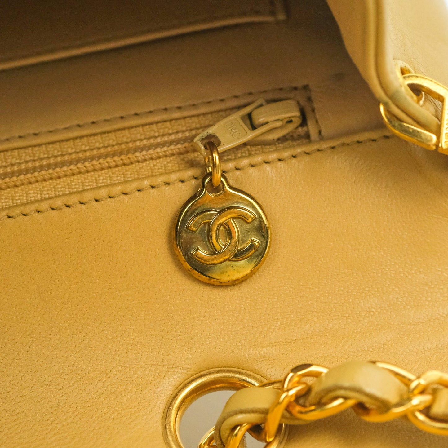 Chanel Vintage Small Quilted Classic Diana Flap Bag Beige Lambskin 24K Gold Hardware