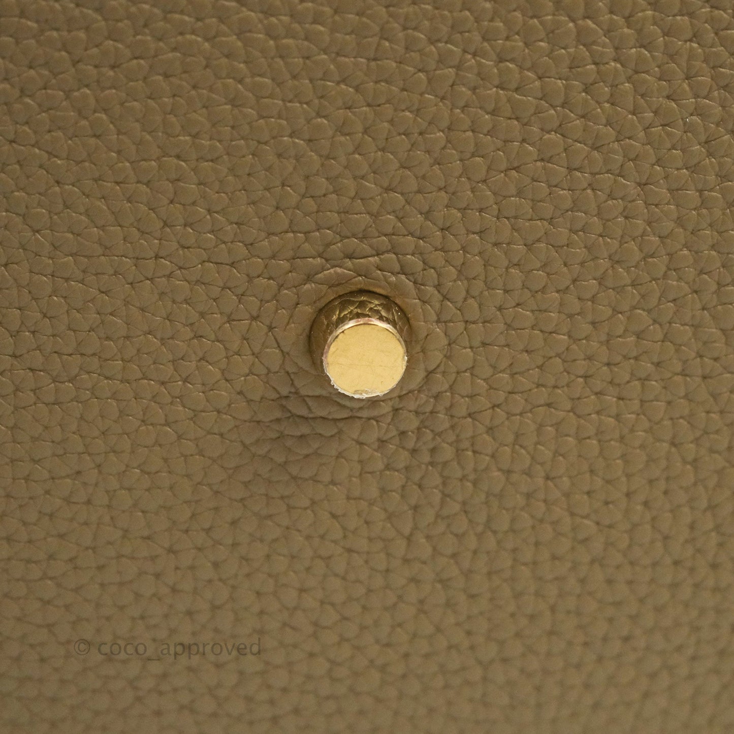 Hermès Lindy 26 Etoupe Gold Hardware