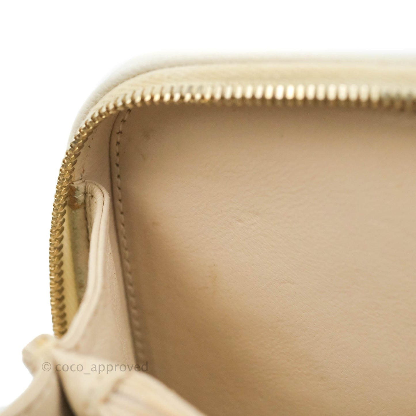 Chanel Quilted Medium CC Filigree Vanity Case White Caviar Aged Gold Hardware