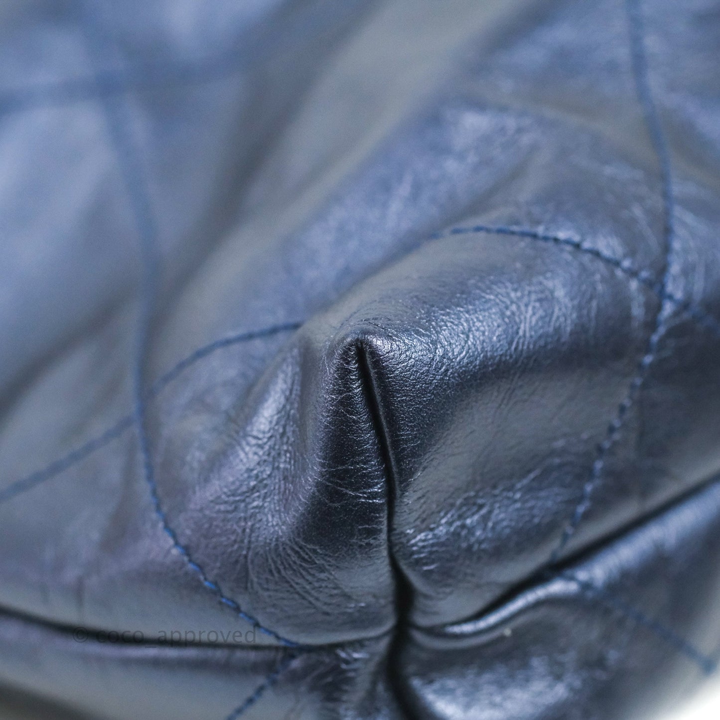 Chanel 22 Small Metallic Midnight Blue Aged Calfskin Midnight Blue/Silver Hardware