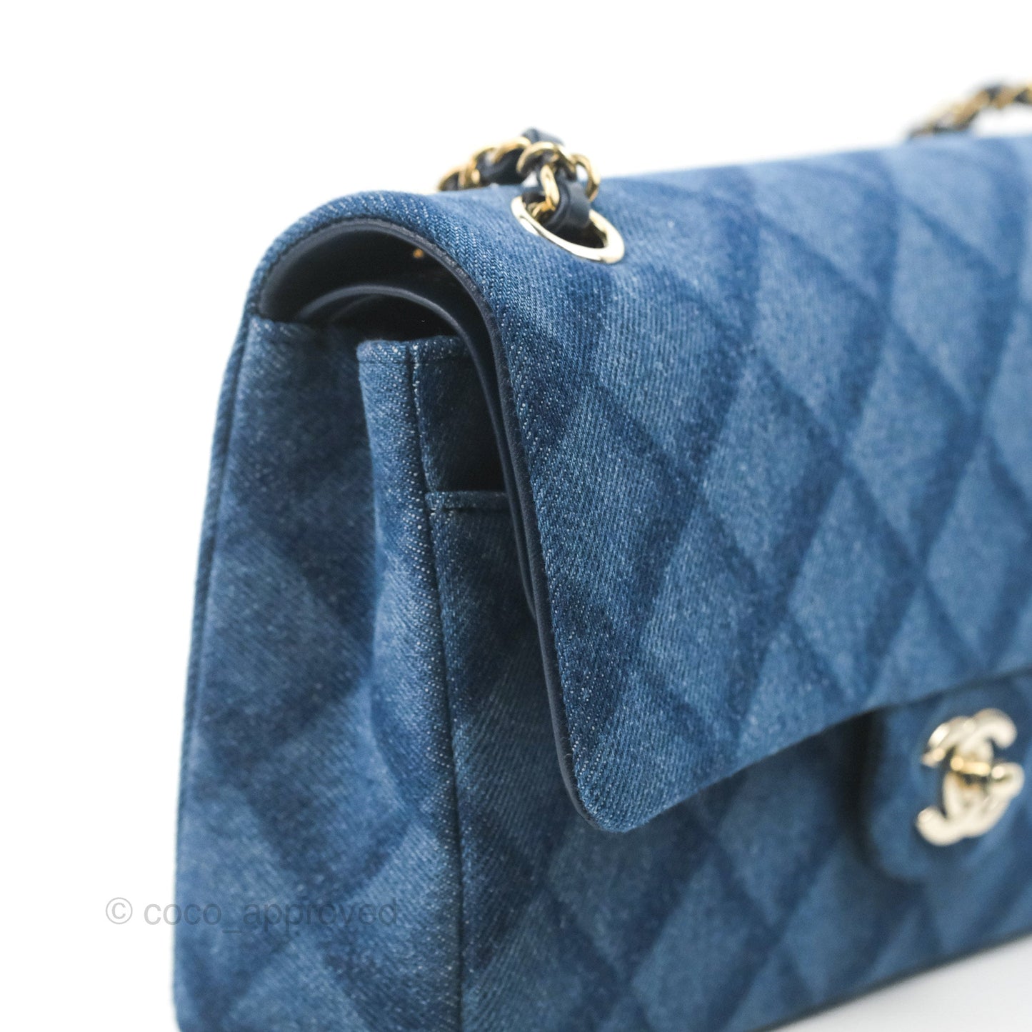 Chanel M/L Quilted Medium Double Flap Blue Printed Denim