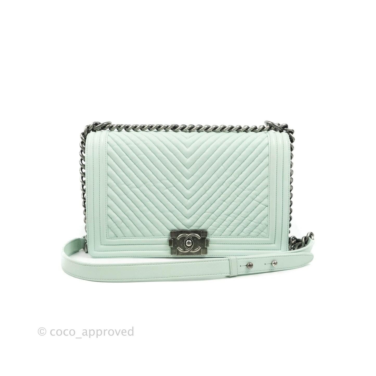 Chanel New Medium Chevron Boy Mint Crumpled Calfskin Ruthenium Hardware