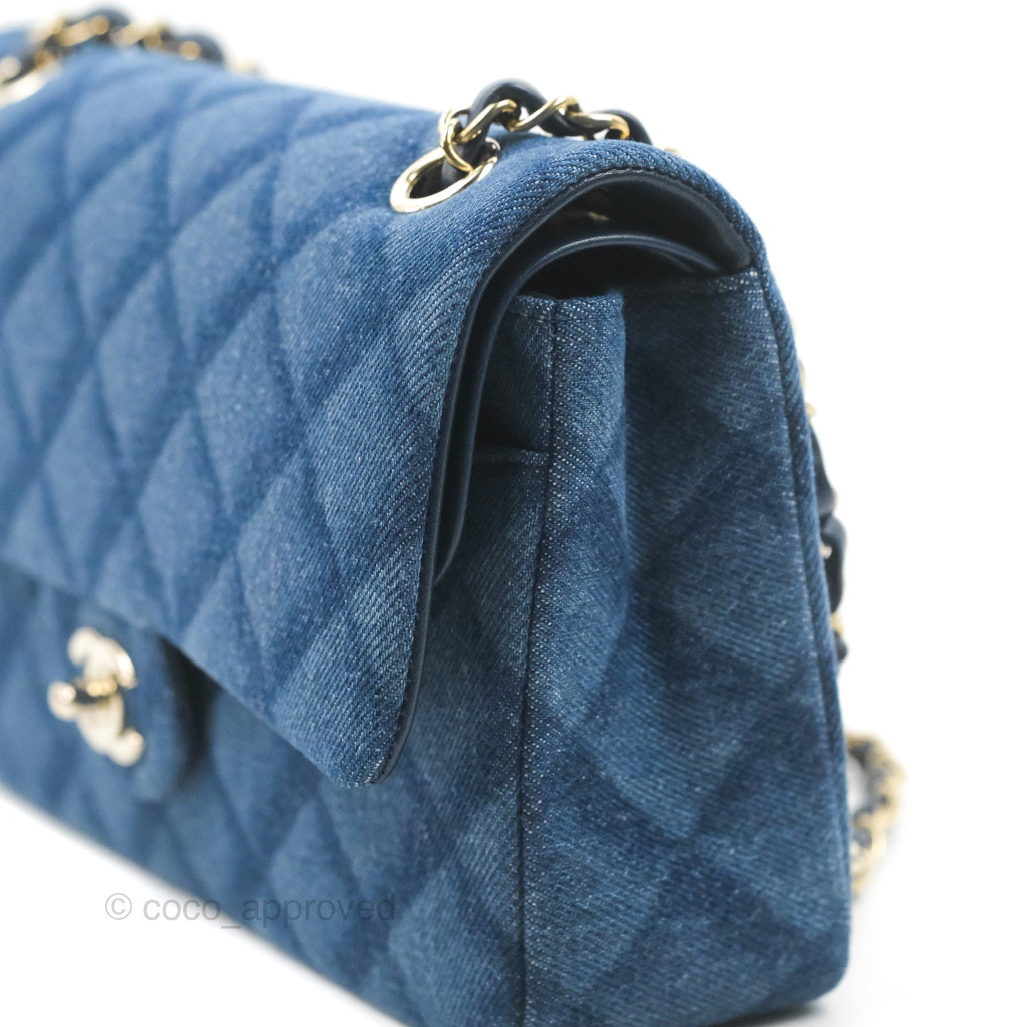 Chanel M/L Quilted Medium Double Flap Blue Printed Denim