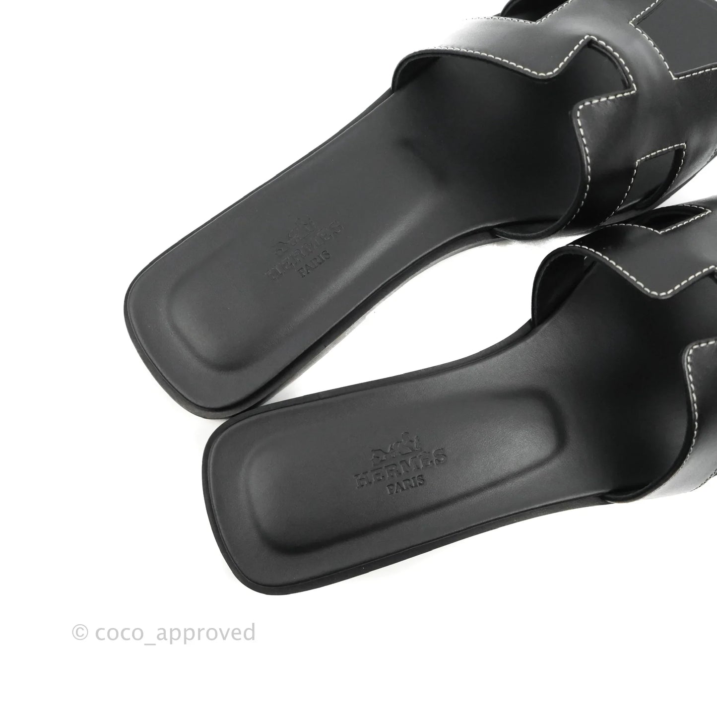 Hermès Oran Sandals in Black Size 37