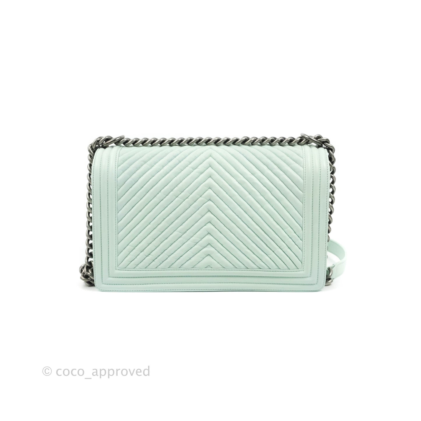Chanel New Medium Chevron Boy Mint Crumpled Calfskin Ruthenium Hardware