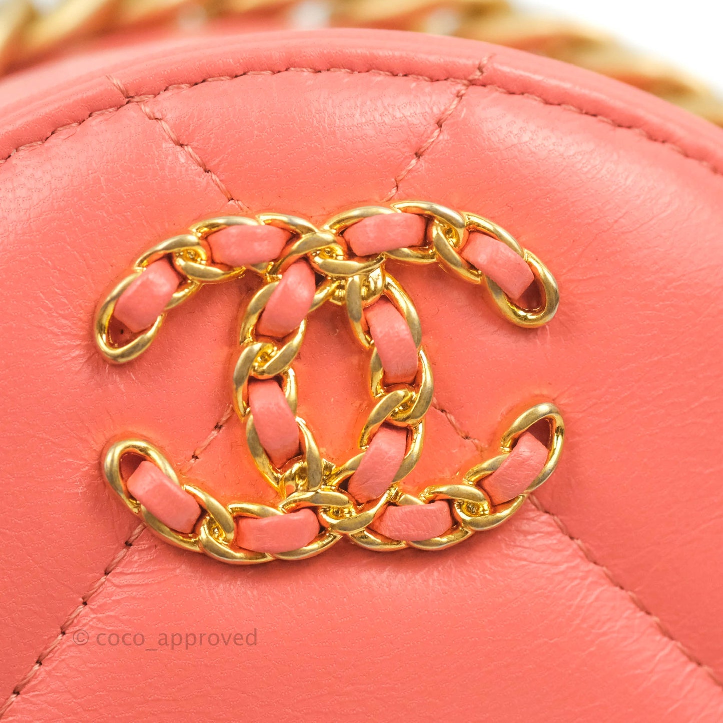 Chanel 19 Round Clutch With Chain Coral Pink Mixed Hardware