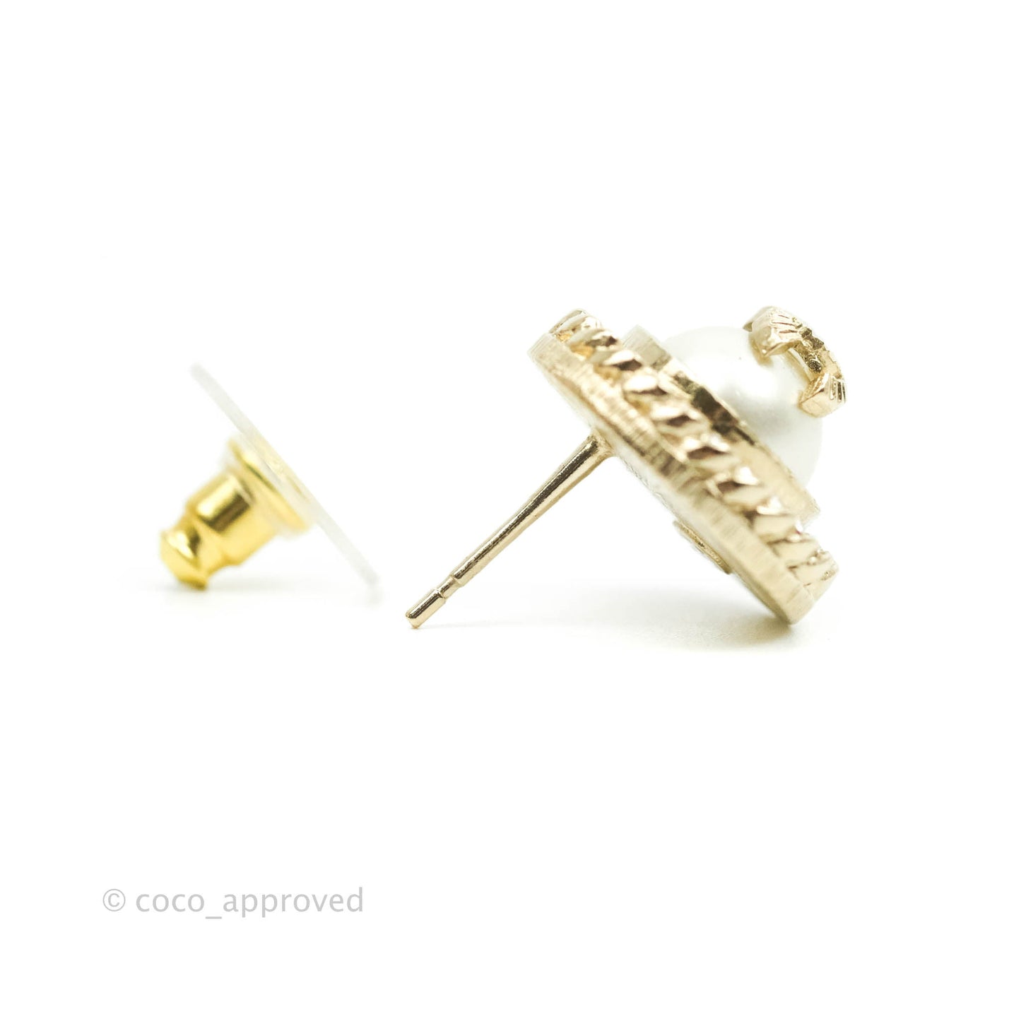 Chanel CC Pearl Crystal Round Earrings Gold Tone 21B