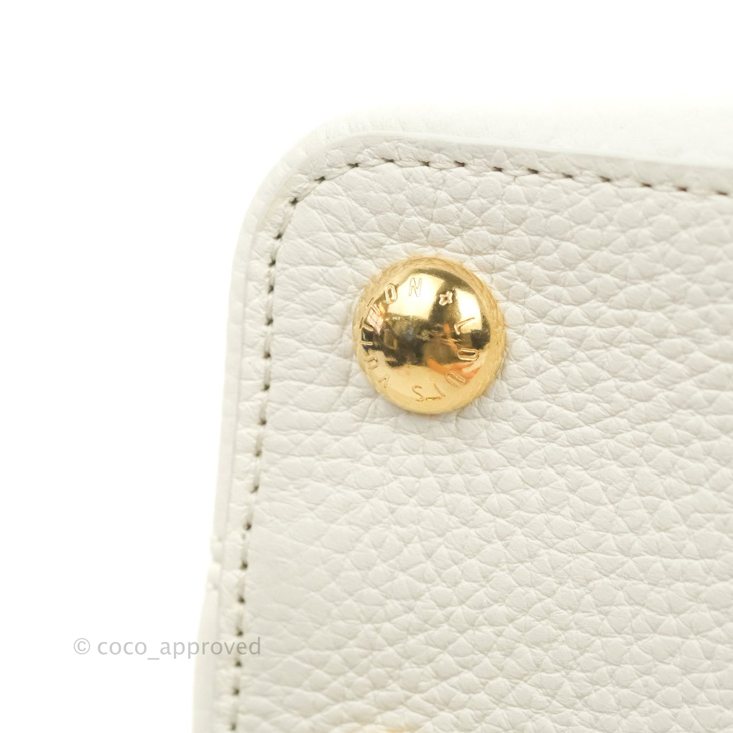Louis Vuitton Taurillon Capucines BB Snow / Cedrat