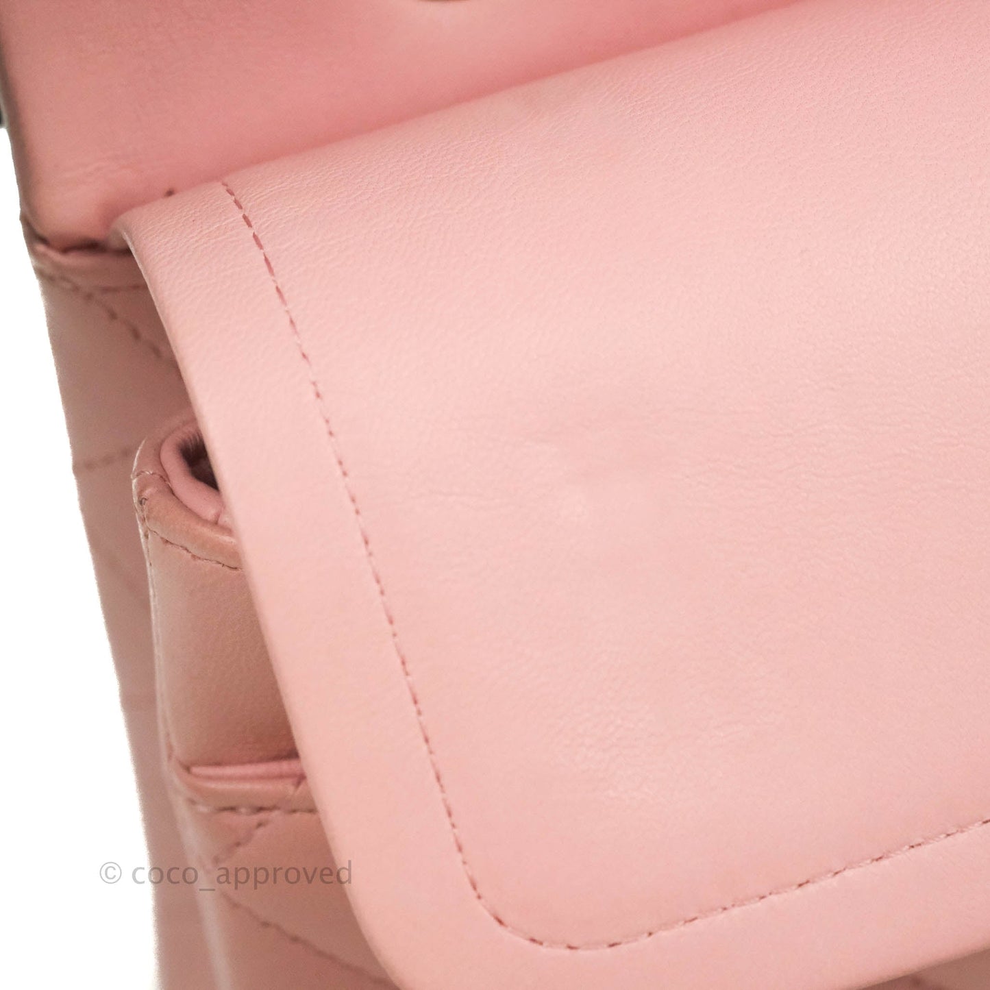 Chanel Classic M/L Medium Flap Quilted Pink Lambskin Gold Hardware