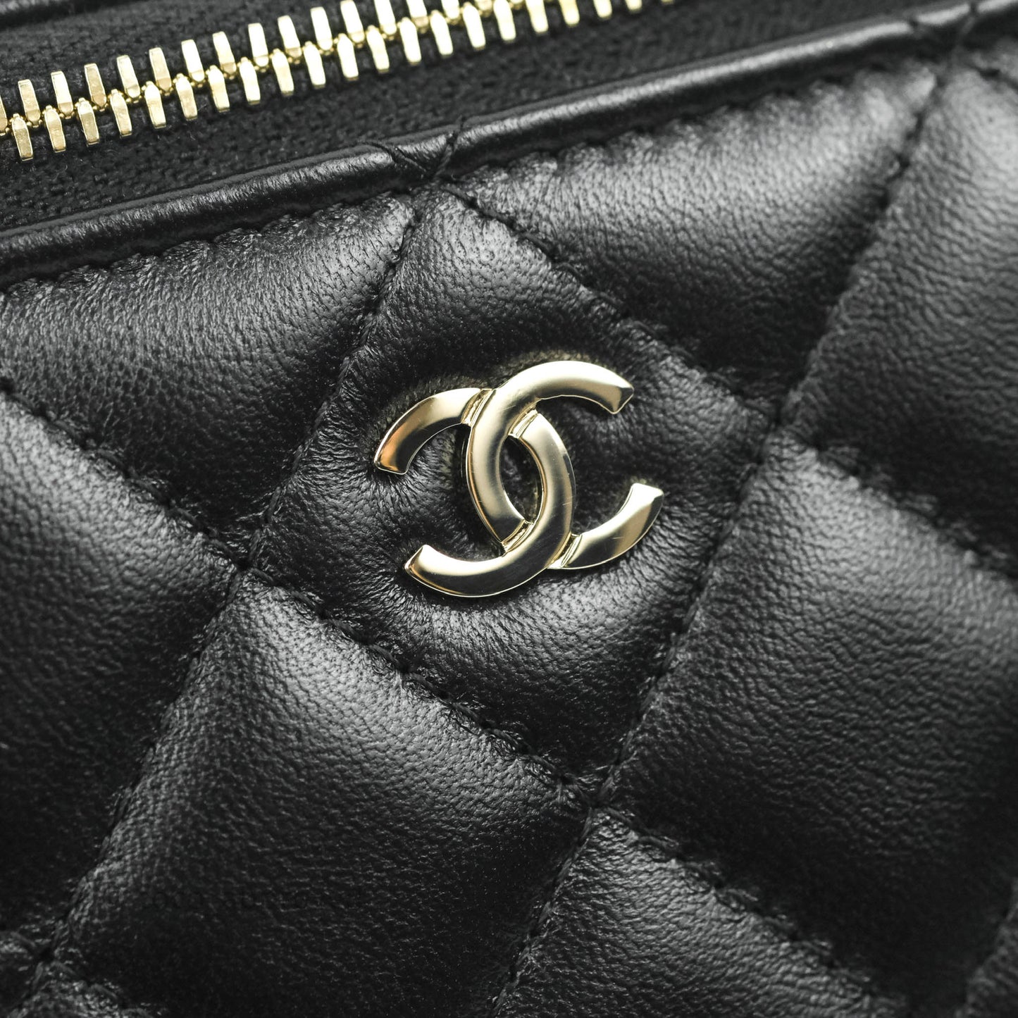Chanel Vanity with Classic Chain Black Lambskin Gold Hardware