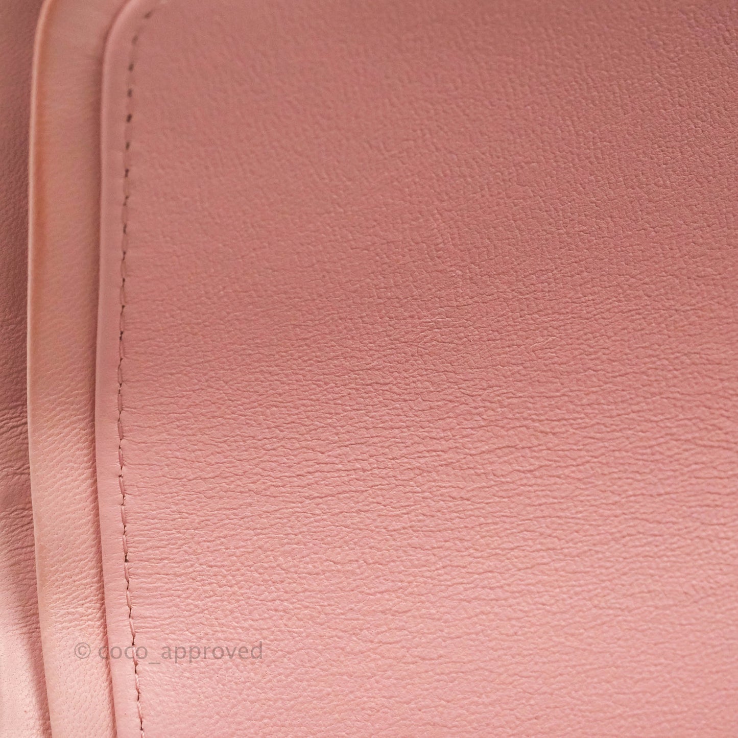 Chanel Classic M/L Medium Flap Quilted Pink Lambskin Gold Hardware