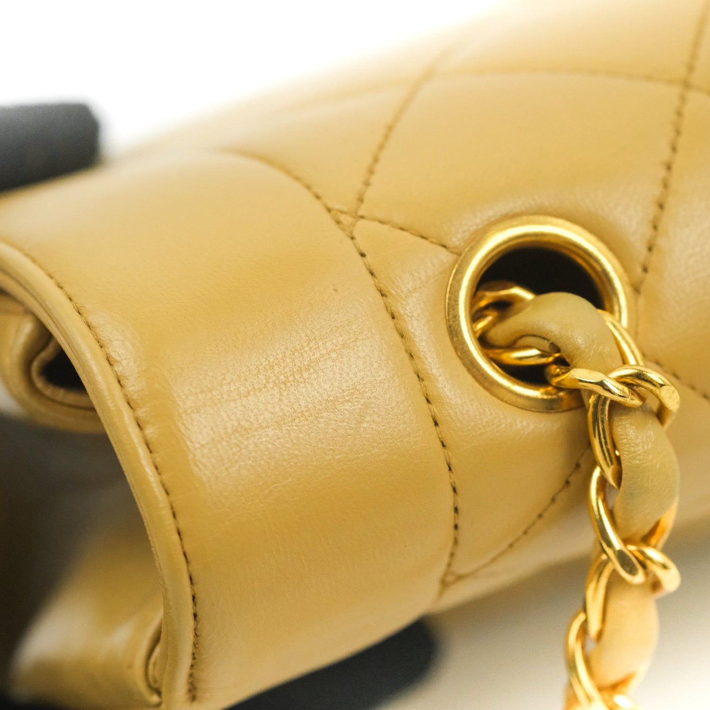 Chanel Vintage Small Quilted Classic Diana Flap Bag Beige Lambskin 24K Gold Hardware