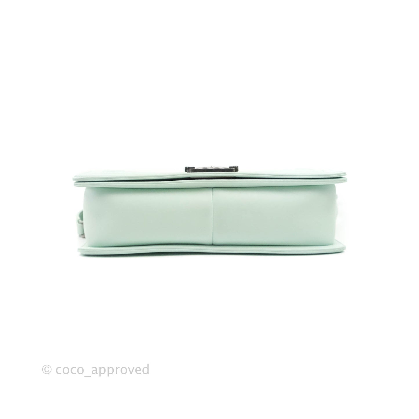 Chanel New Medium Chevron Boy Mint Crumpled Calfskin Ruthenium Hardware