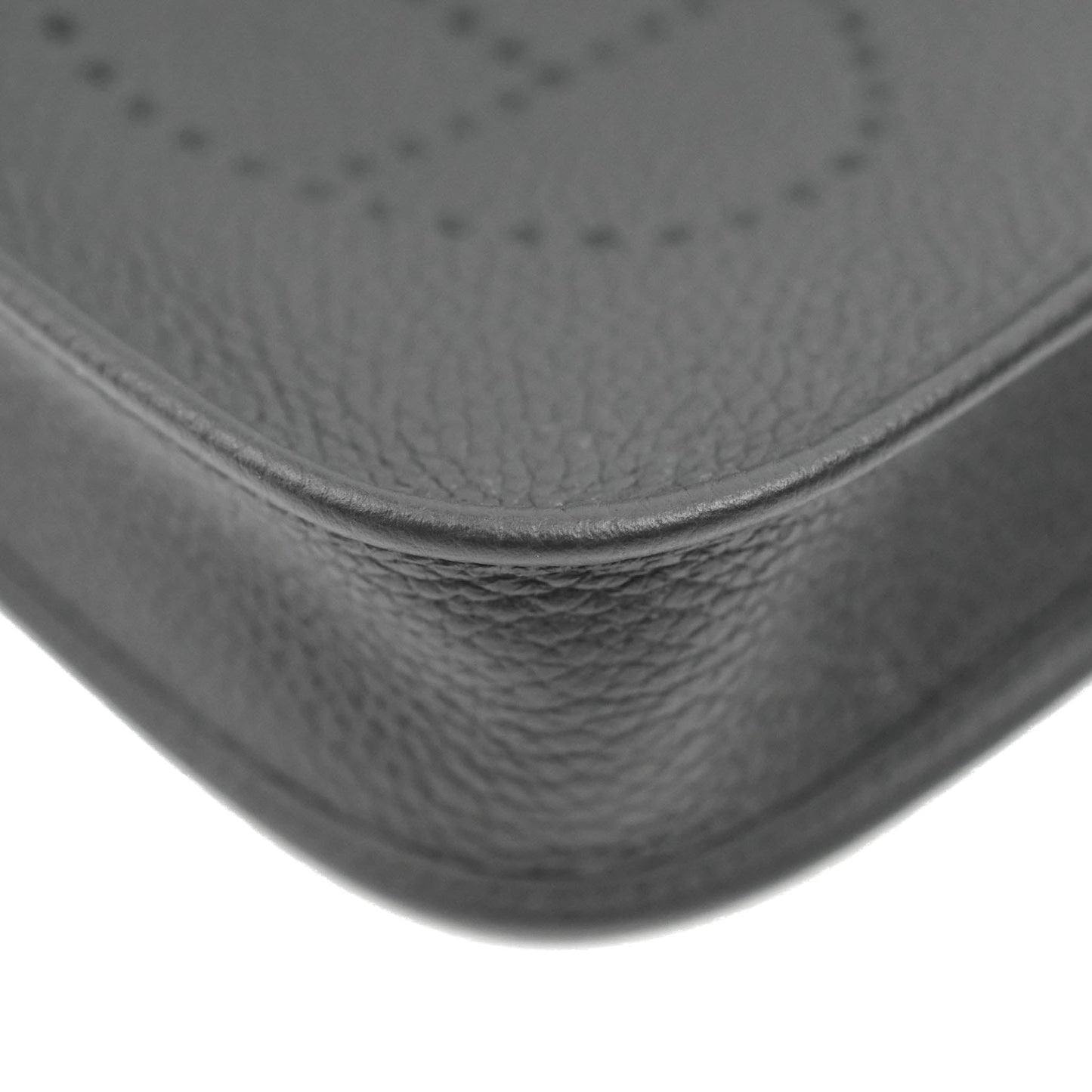 Hermès Mini Evelyne 16 Taurillon Clemence Black Palladium Hardware