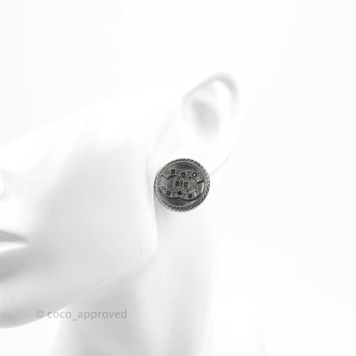 Chanel CC Crystal Black Resin Round Earrings Gun Metal 16S