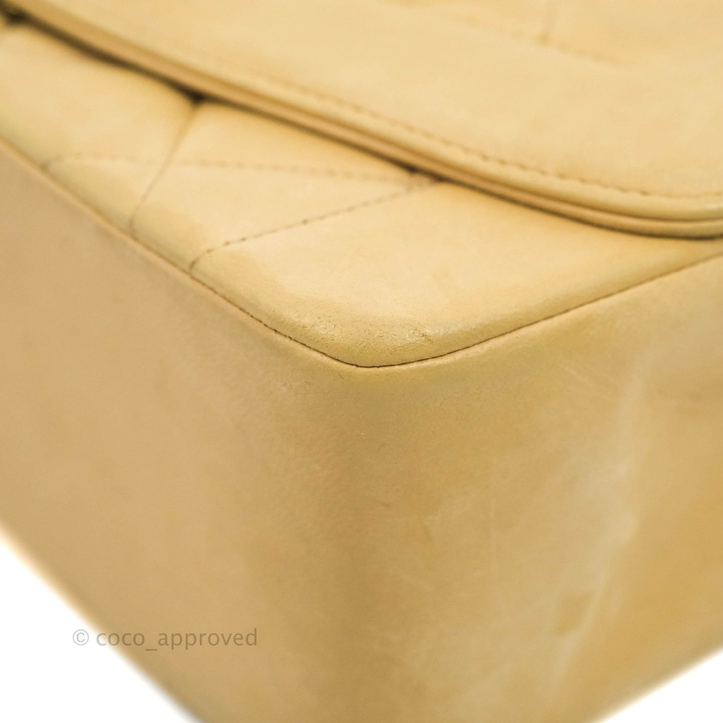 Chanel Vintage Small Quilted Classic Diana Flap Bag Beige Lambskin 24K Gold Hardware