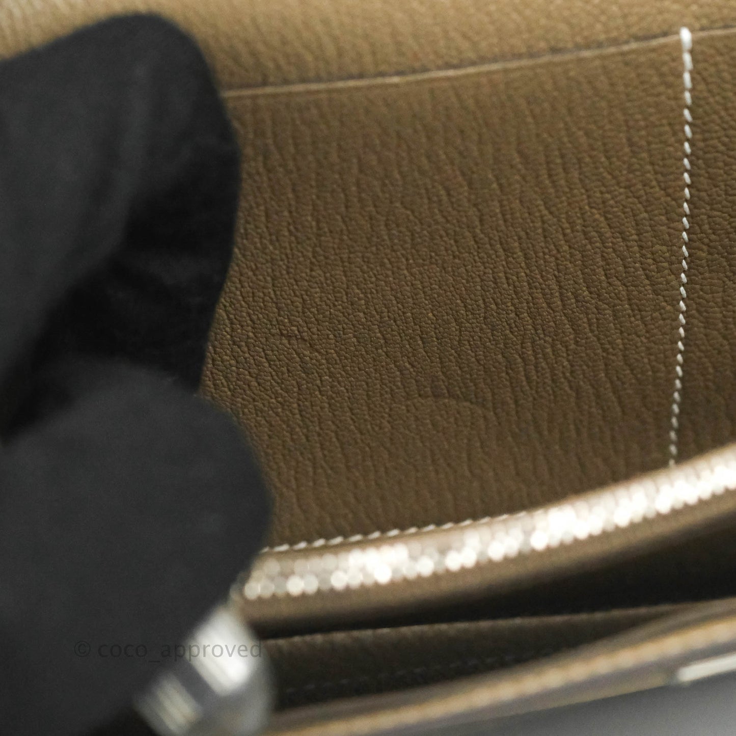 Hermès Kelly To Go Wallet Etoupe Chevre Mysore Palladium Hardware
