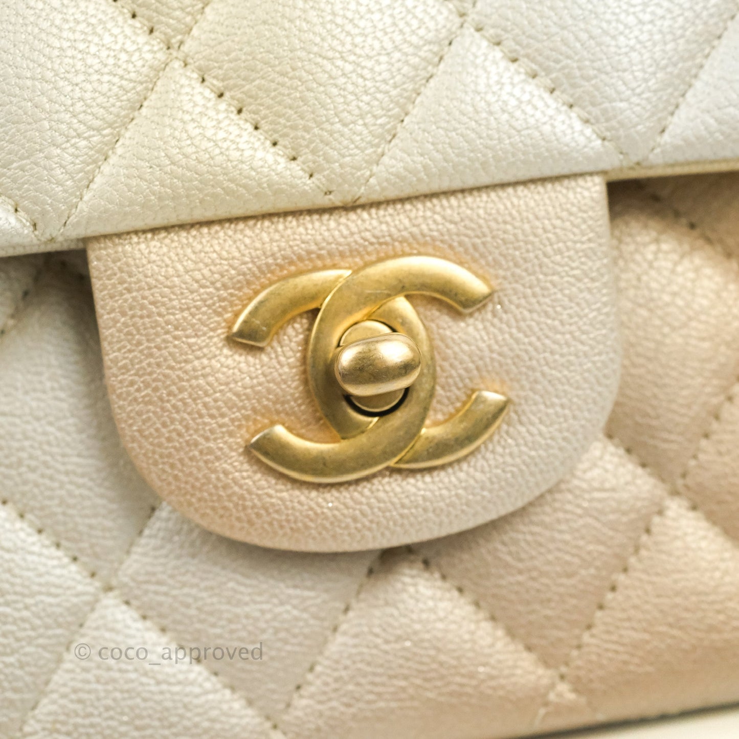 Chanel Classic Quilted M/L Medium Flap Ombre Metallic Goatskin Aged Gold Hardware