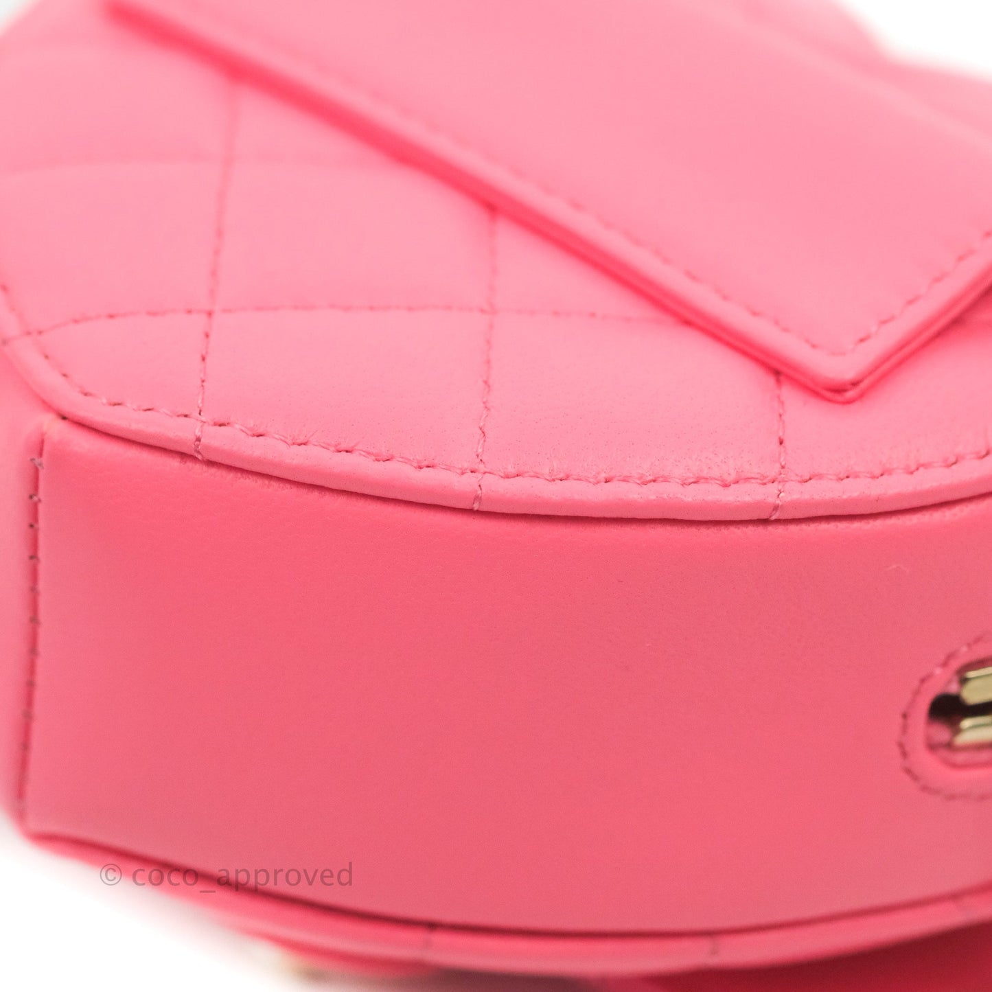 Chanel Mini Heart Belt Bag Pink Lambskin Gold Hardware 22S