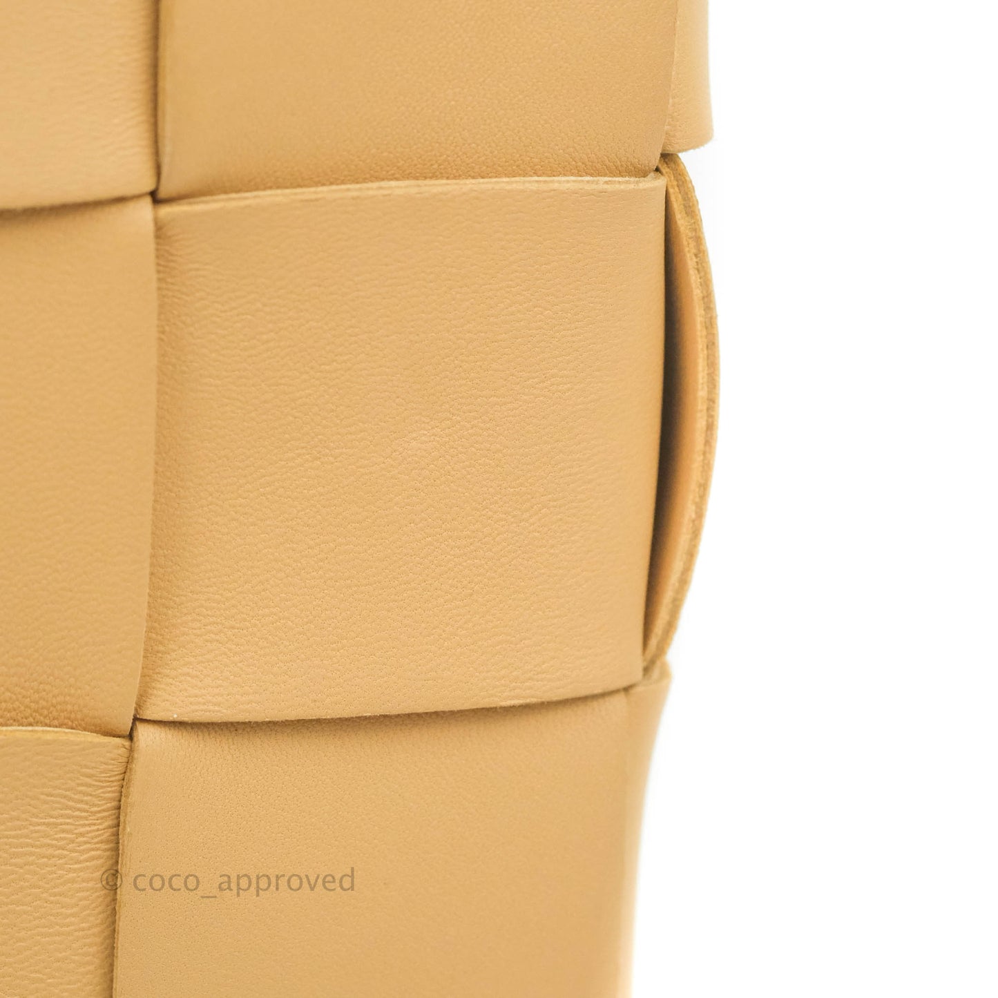 Bottega Veneta Cassette Shoulder Bag Intrecciato Beige Lambskin