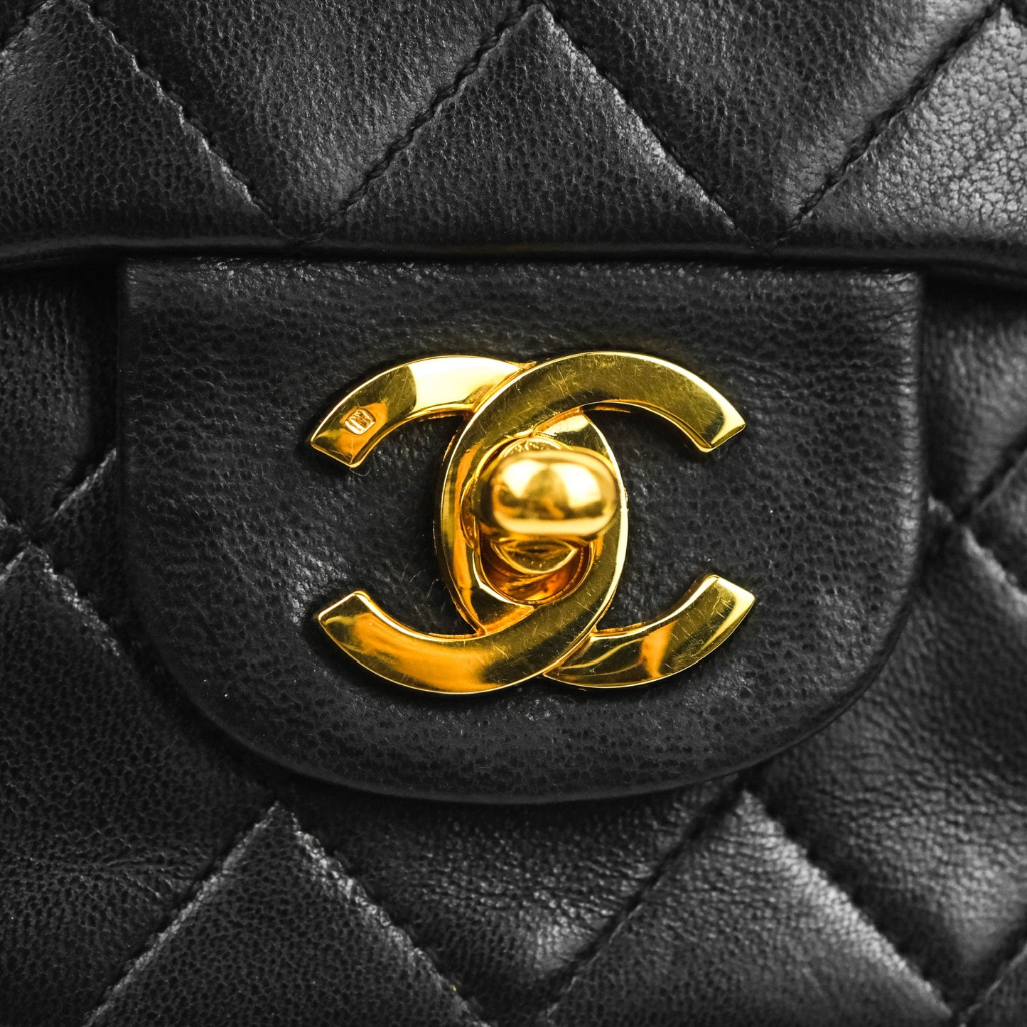 Chanel Classic Vintage Double Flap M/L Black Lambskin Gold Hardware