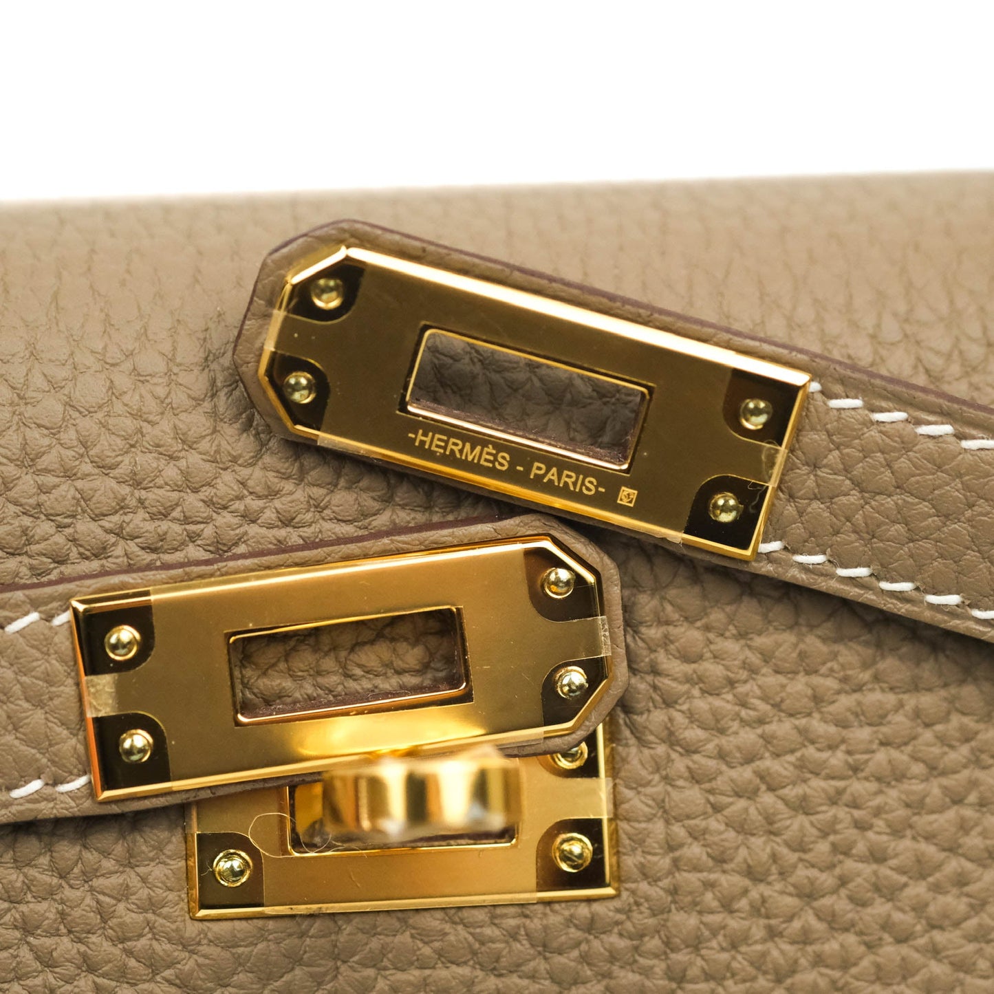 [DM to purchase] Hermès Retourne Kelly 25 Etoupe 18 Veau Togo Gold Hardware