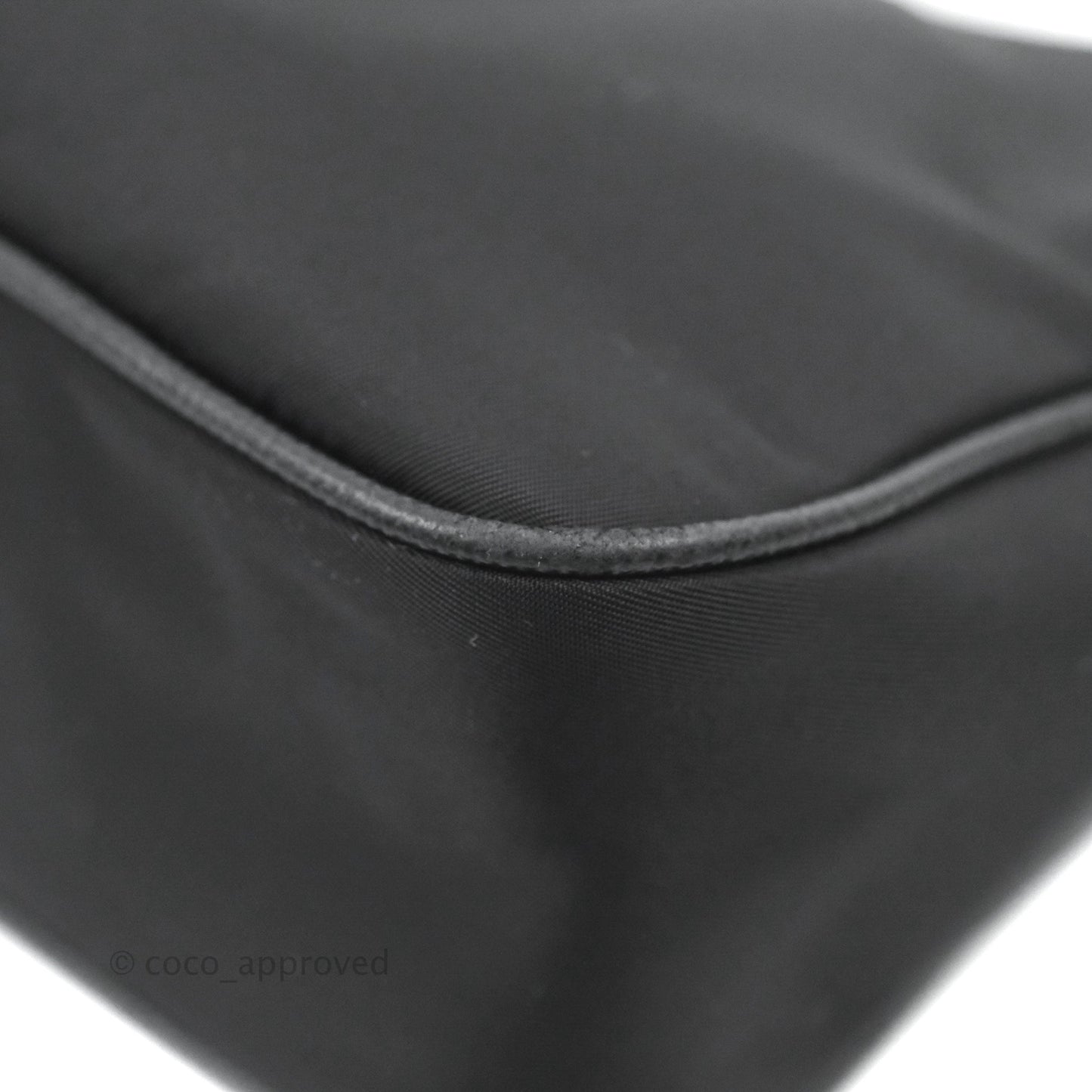 Prada Nylon Re-Edition 2005 Shoulder Bag Black