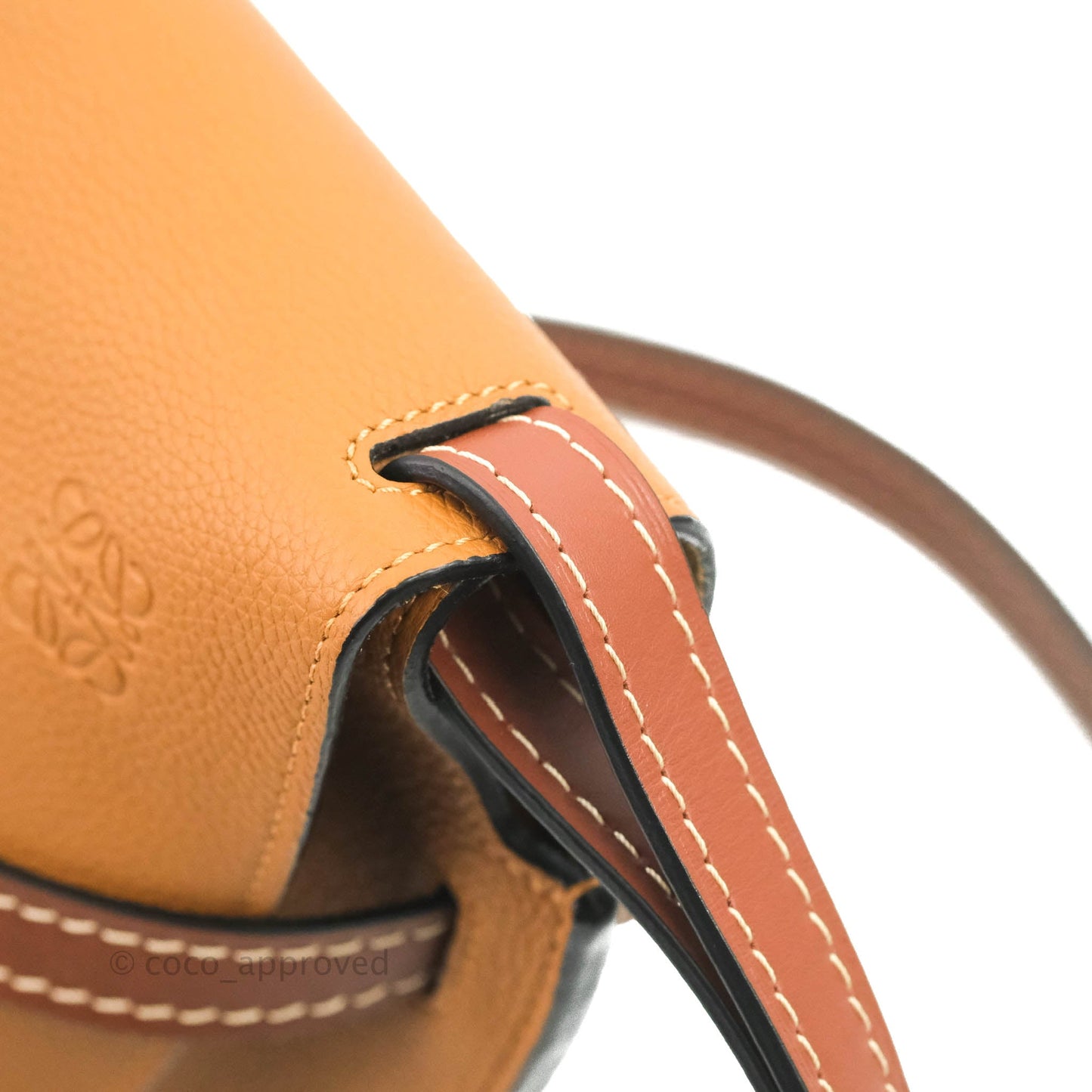 Loewe Small Gate Bag Light Caramel/Pecan Grained Calfskin