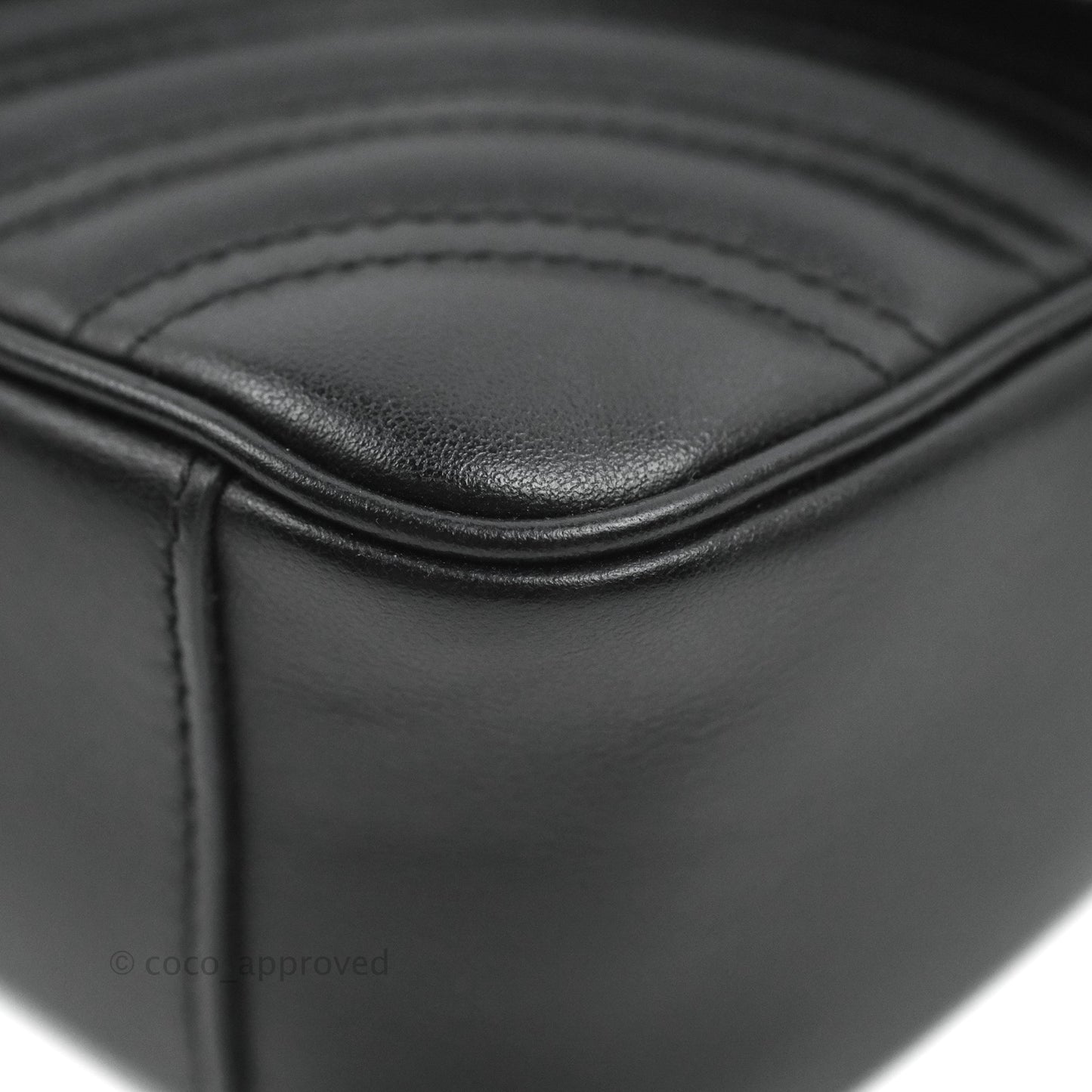 Gucci Chevron GG Marmont Matelassé Mini Bag So Black Black Hardware