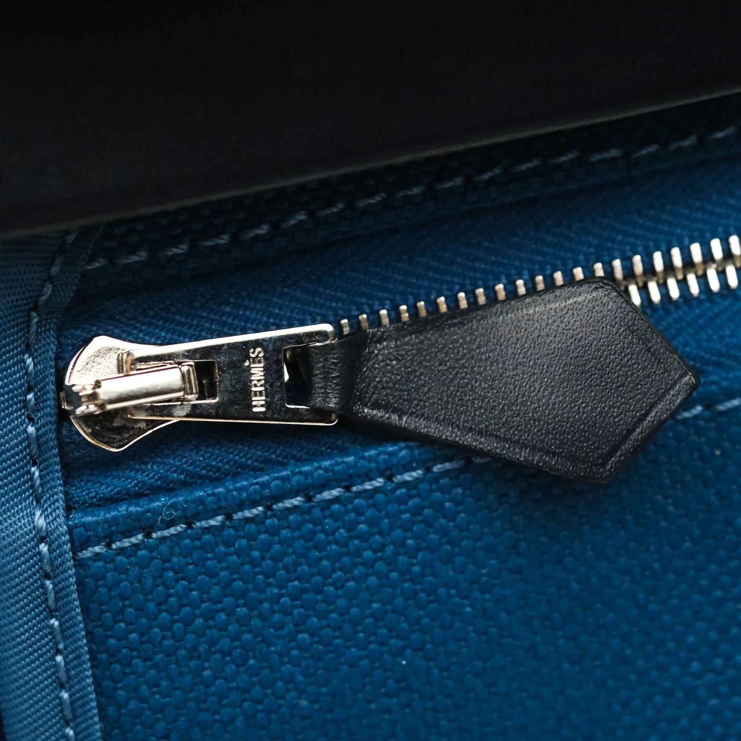 Hermès Herbag Zip 31 Bleu Ocean/Bleu Indigo Canvas Palladium Hardware
