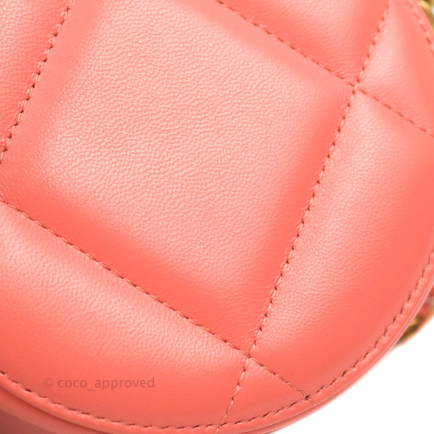 Chanel 19 Round Clutch With Chain Coral Pink Mixed Hardware