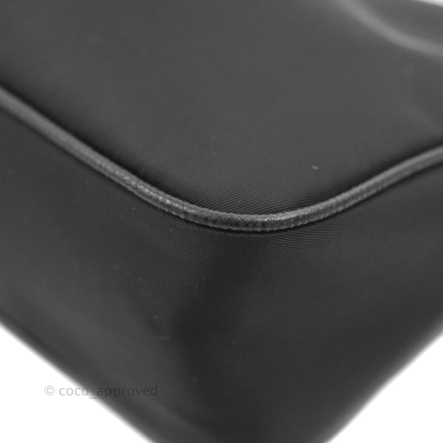 Prada Nylon Re-Edition 2005 Shoulder Bag Black