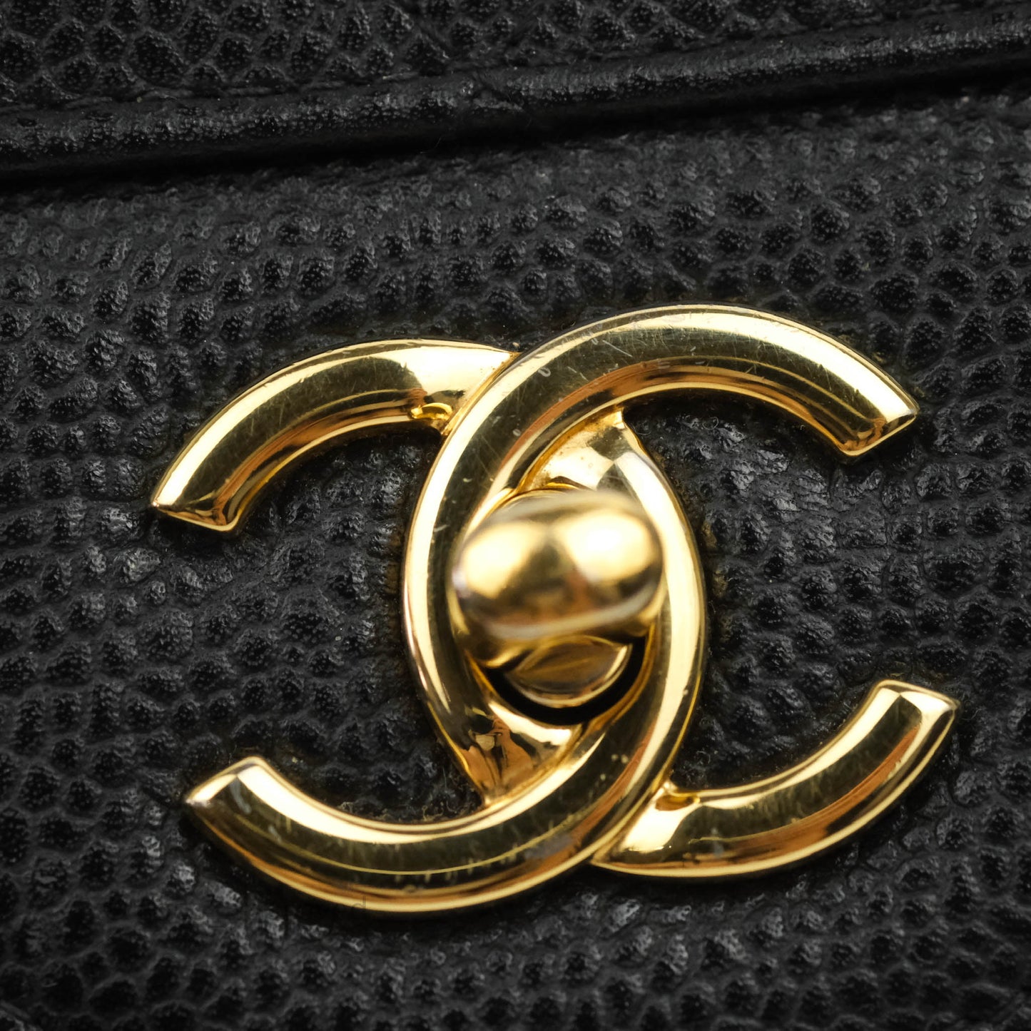Chanel Jumbo Double Flap Black Caviar Gold Hardware⁣⁣