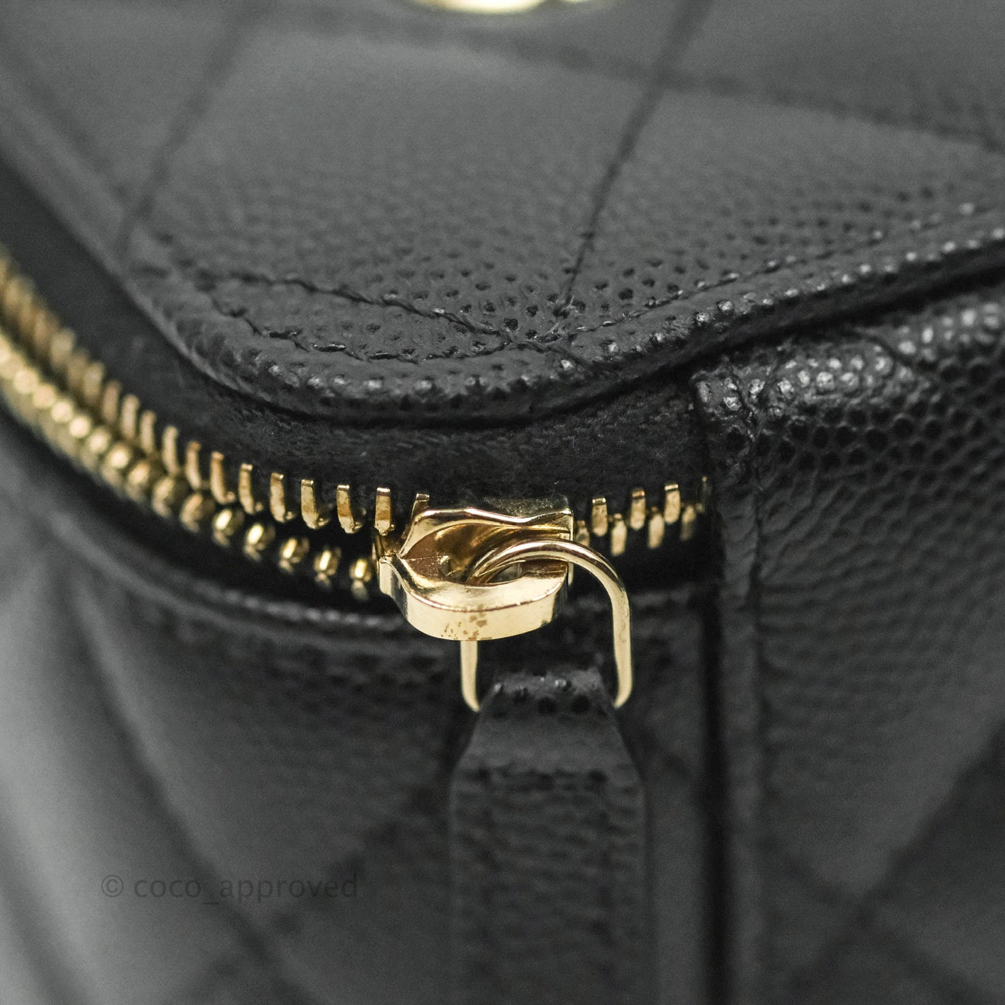 Chanel Classic Vanity Rectangular Black Caviar Gold Hardware