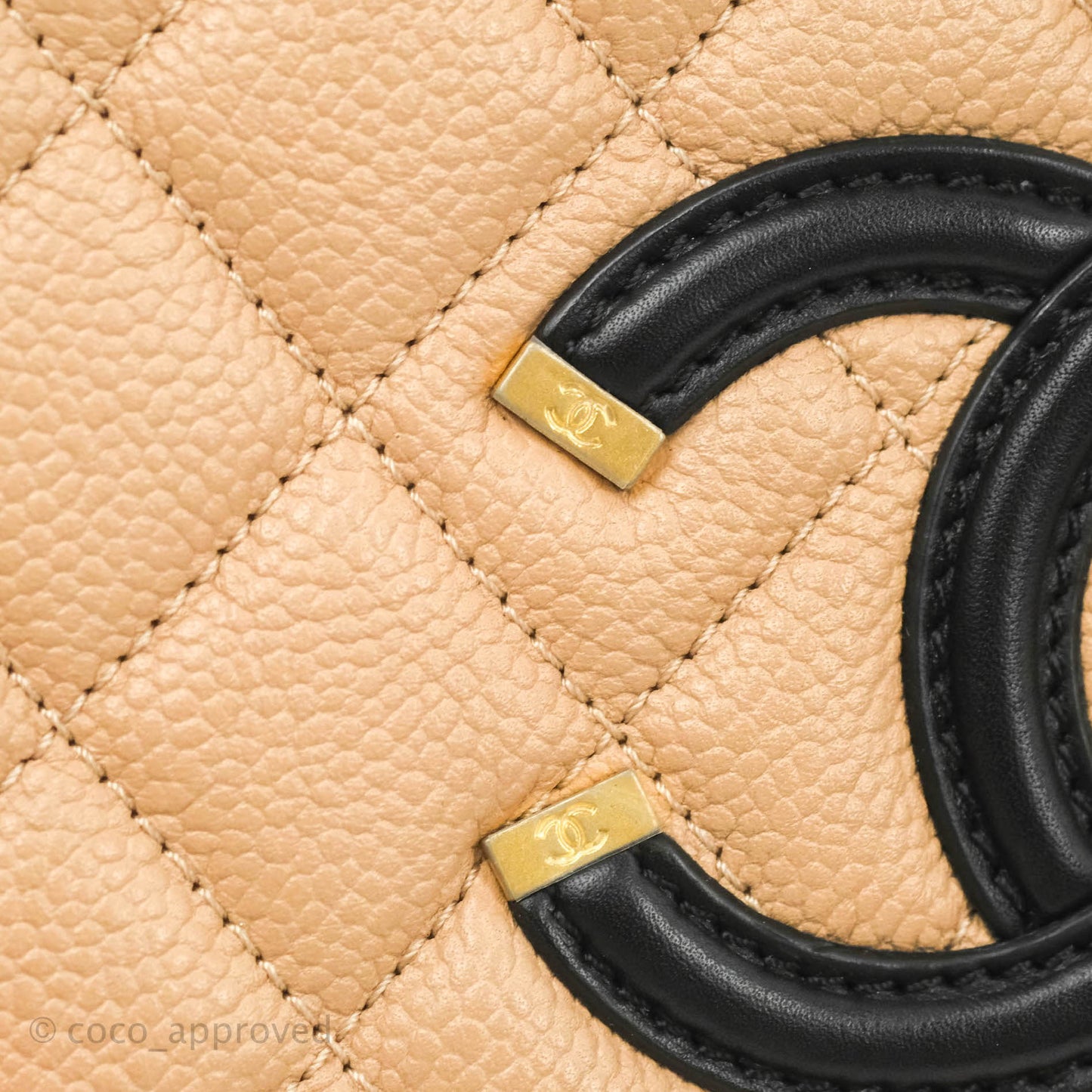 Chanel Quilted Medium CC Filigree Vanity Case Beige Caviar Aged Gold Hardware