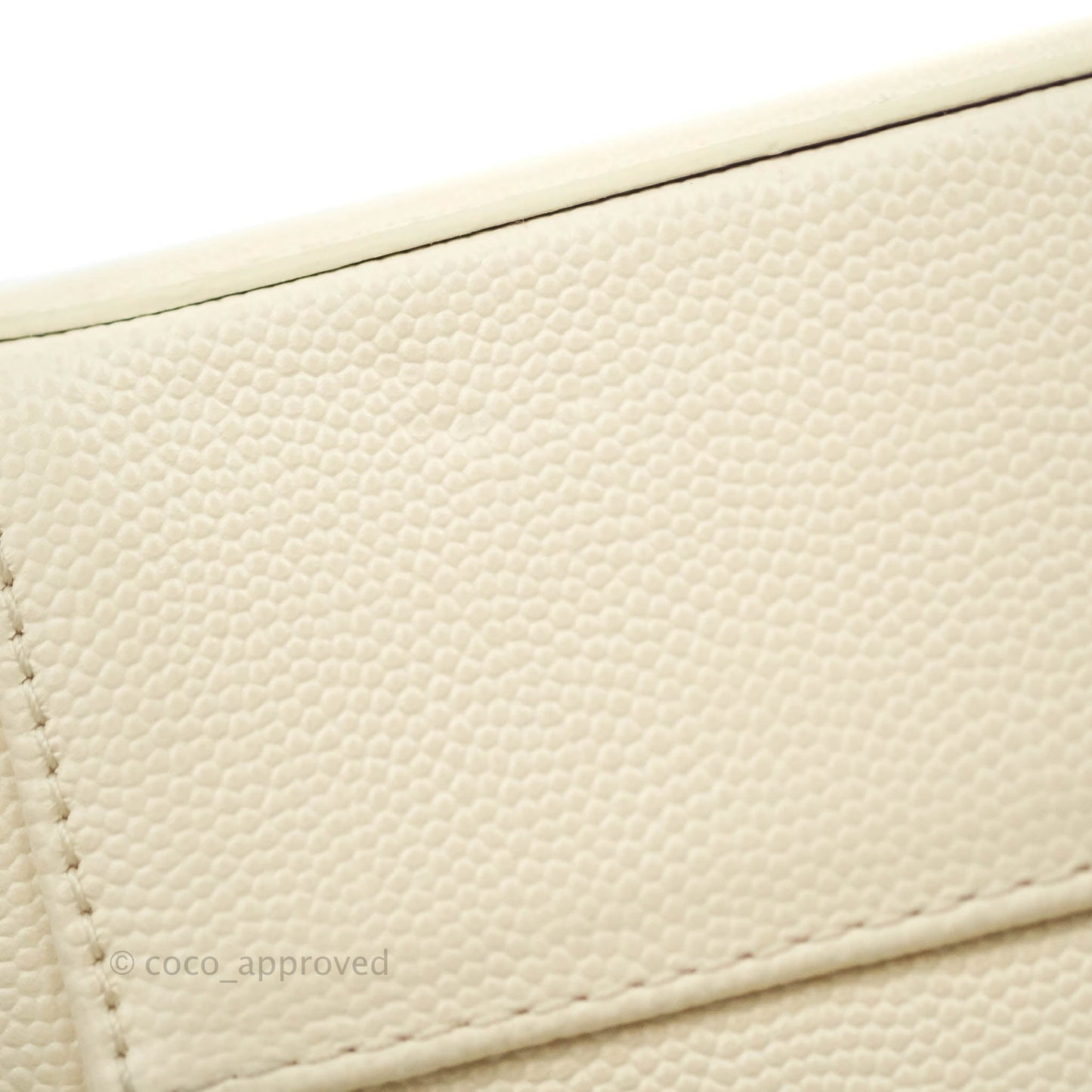 Chanel Quilted Medium CC Filigree Vanity Case Ivory Caviar Gold Hardware