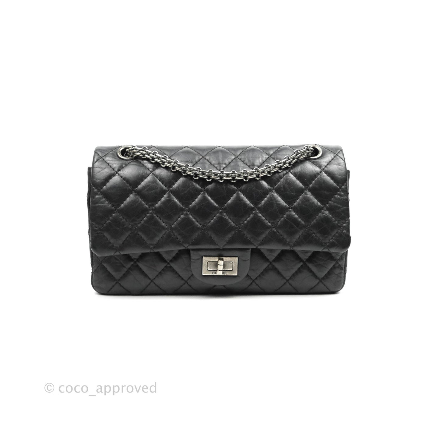 Chanel Reissue 225 Quilted Aged Calfskin Black Ruthenium Hardware